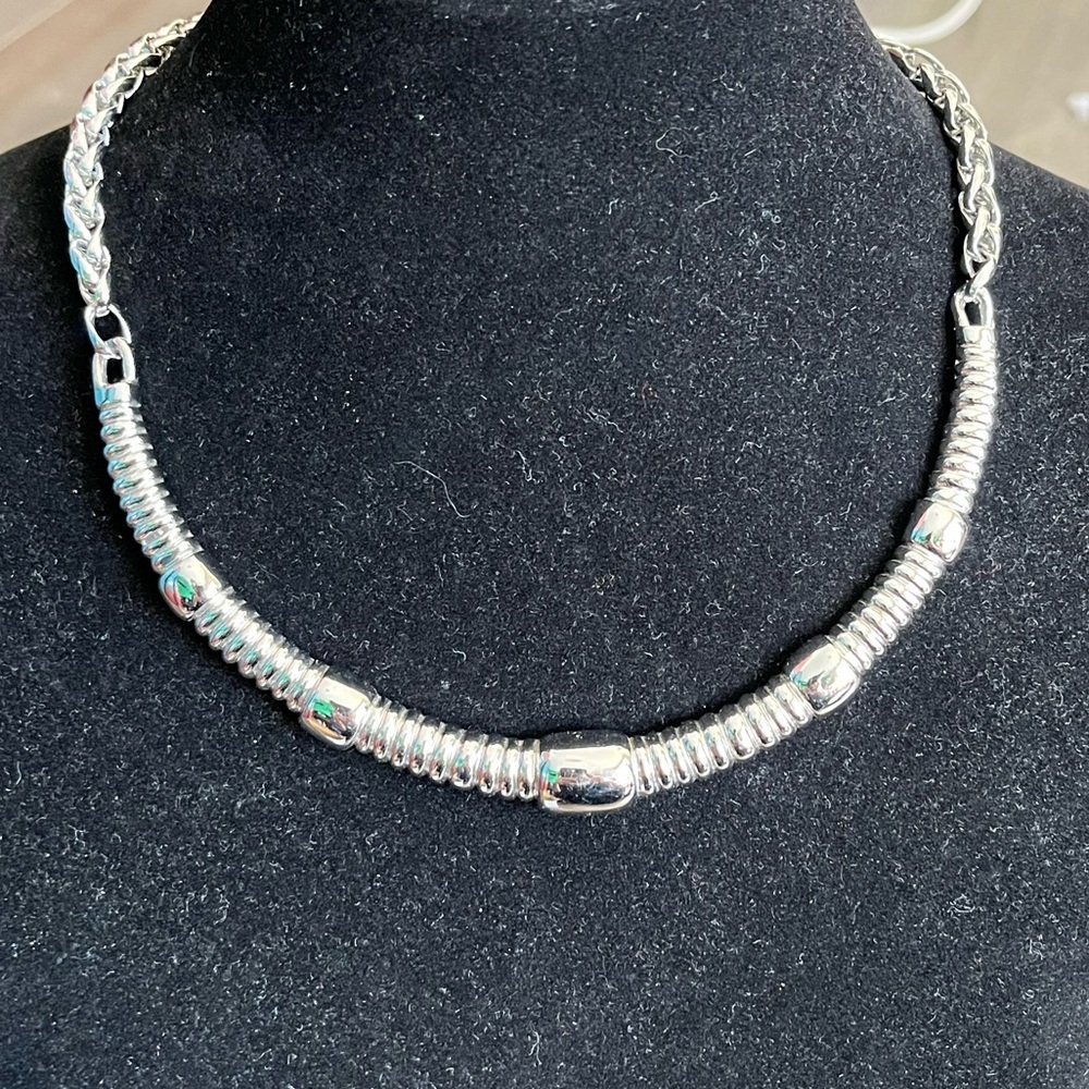 Silver Tone Collar Necklace Minimalist Industrial Futurist Snake Chain Choker